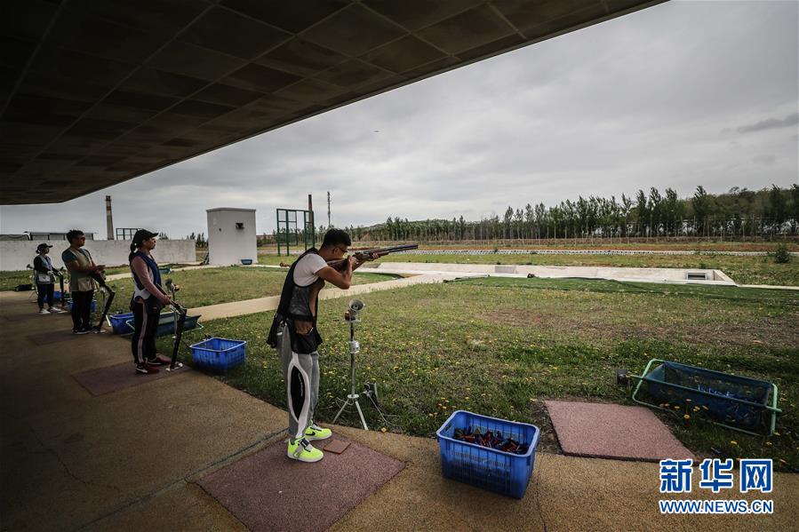 （体育）（11）辽宁省射击、射箭队：停赛不停练