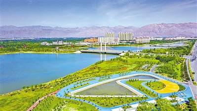 <p>　　星海湖休闲旅游文化功能明显增强。</p>
