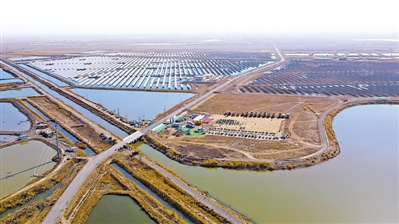 <p>　　纵横阡陌的四二干沟三丁湖。</p>